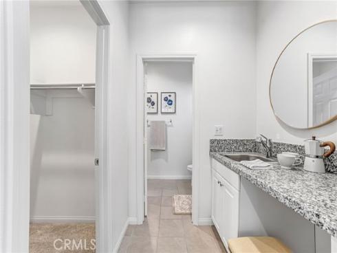 925 E 3rd , Santa Ana, CA