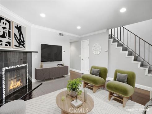 809 N Spurgeon  5  Street, Santa Ana, CA