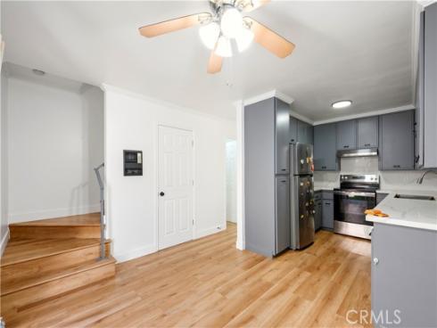1602 N. King, Street APTD4