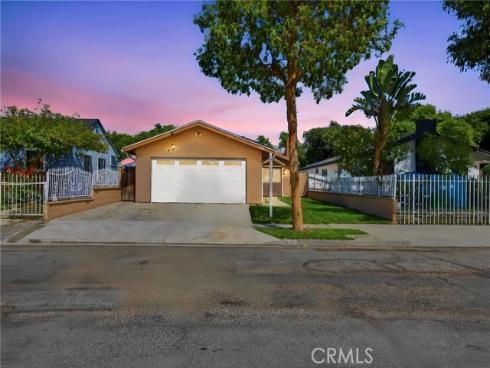2083 S. Cedar Street