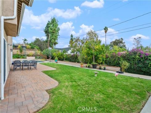 1562  Wyndham   Court, Santa Ana, CA