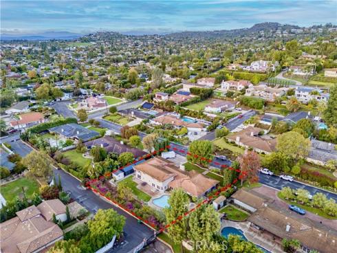 1562  Wyndham   Court, Santa Ana, CA