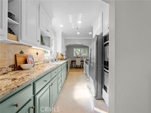 709 E Catalina  , Santa Ana, CA