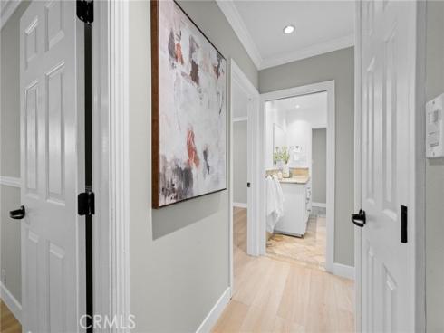 709 E Catalina  , Santa Ana, CA