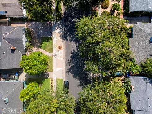 709 E Catalina  , Santa Ana, CA