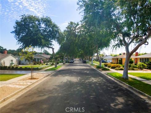 709 E Catalina  , Santa Ana, CA