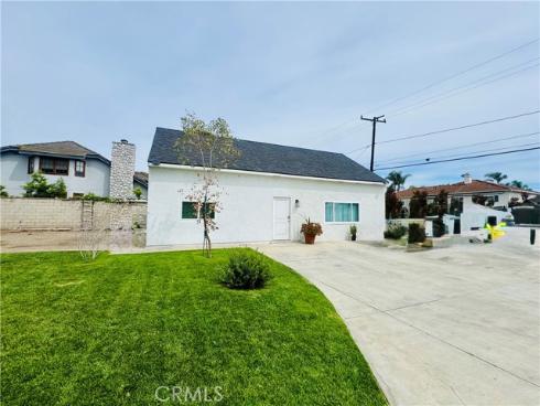 18861  Fairhaven  , Santa Ana, CA
