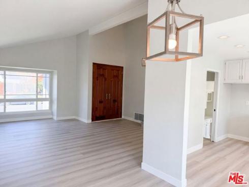 2334 W Chandler   Avenue, Santa Ana, CA