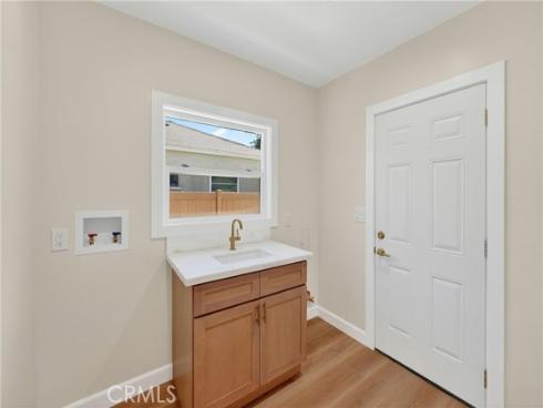 1404 N Freeman , Santa Ana, CA