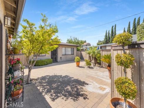 2114  Orange   Avenue, Santa Ana, CA