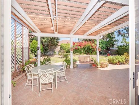 2001 W San Lorenzo  , Santa Ana, CA