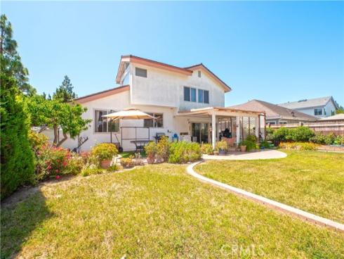 2001 W San Lorenzo  , Santa Ana, CA