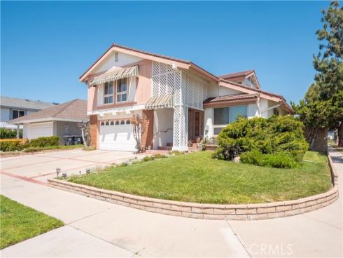 2001 W San Lorenzo  , Santa Ana, CA