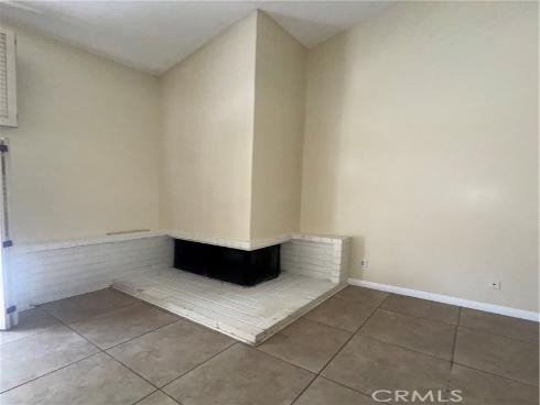 1404 N Tustin Y3 Avenue, Santa Ana, CA