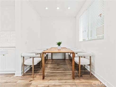 609 S Lyon Street , Santa Ana, CA