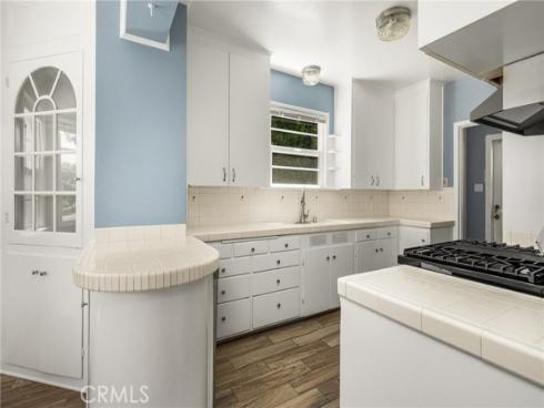 1112 N Lowell , Santa Ana, CA
