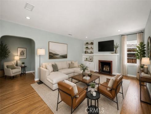 1112 N Lowell , Santa Ana, CA