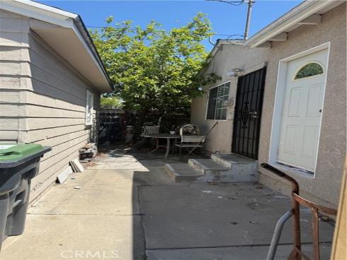 1110 S Towner , Santa Ana, CA