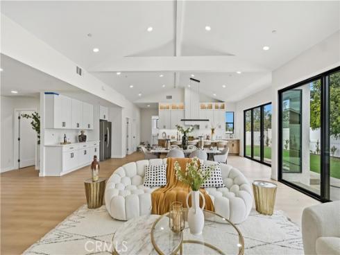 12621 Singing Wood Drive, Santa Ana, CA