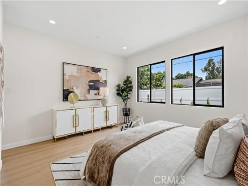 12621 Singing Wood Drive, Santa Ana, CA