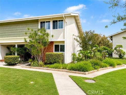 1404 N. Tustin U4