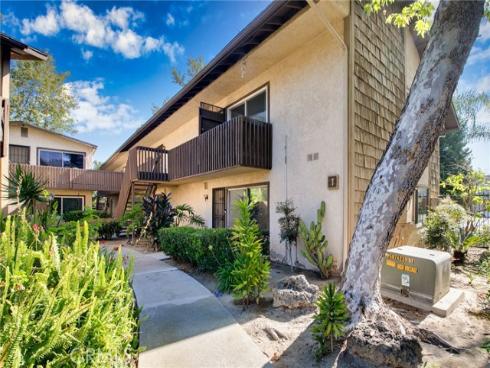3050 S Bristol  1J , Santa Ana, CA