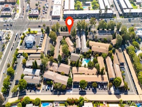 3050 S Bristol  1J , Santa Ana, CA