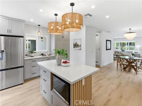 2534 Santiago Street, Santa Ana, CA