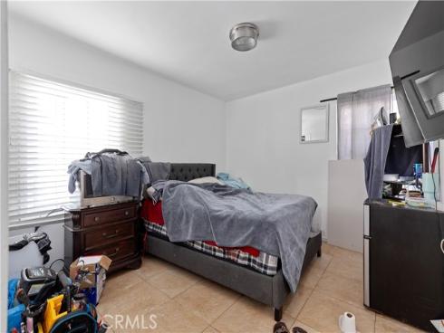 2005 W 11th , Santa Ana, CA