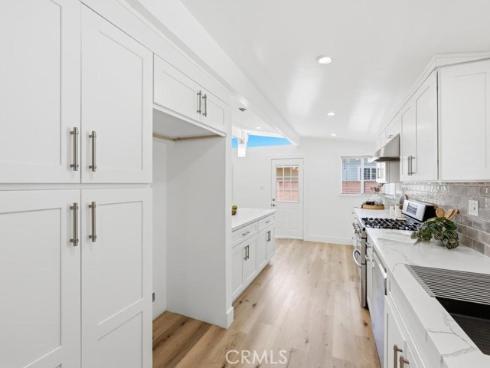 1509 W Santa Clara , Santa Ana, CA