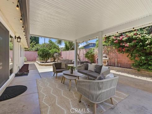 1509 W Santa Clara , Santa Ana, CA