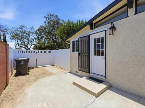 1509 W Santa Clara , Santa Ana, CA
