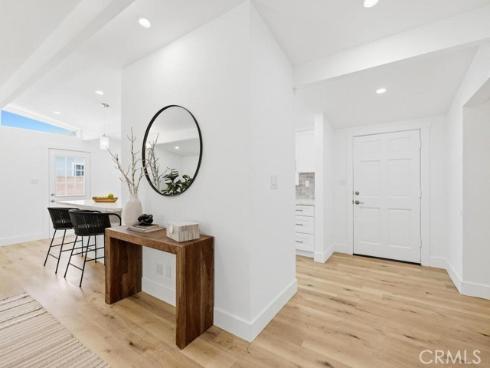 1509 W Santa Clara , Santa Ana, CA