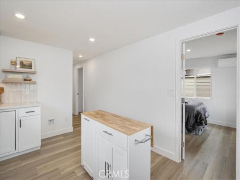 2422 W Pomona Street, Santa Ana, CA