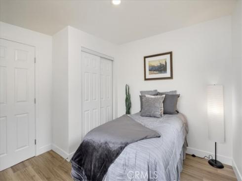 2422 W Pomona Street, Santa Ana, CA