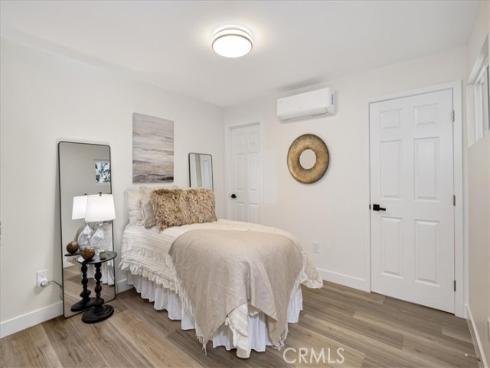 2422 W Pomona Street, Santa Ana, CA