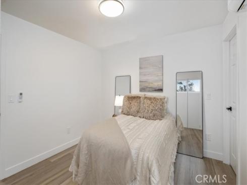 2422 W Pomona Street, Santa Ana, CA