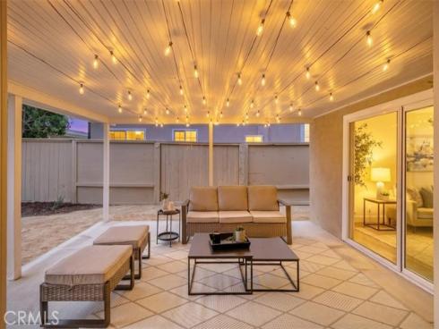 2422 W Pomona Street, Santa Ana, CA