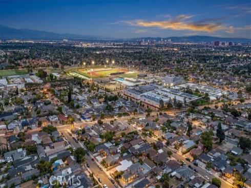 2422 W Pomona Street, Santa Ana, CA
