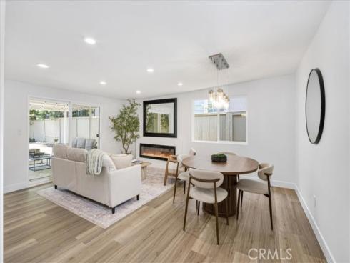 2422 W Pomona Street, Santa Ana, CA