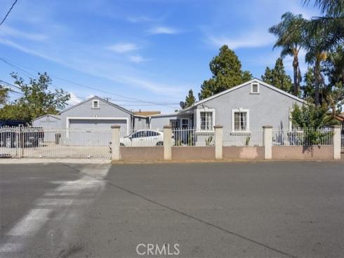 1055 W Pine , Santa Ana, CA