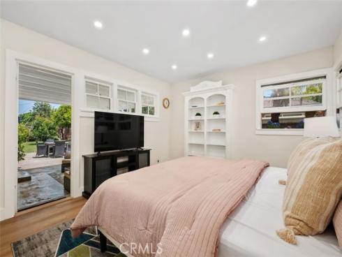 1901 N Greenbrier   Street, Santa Ana, CA