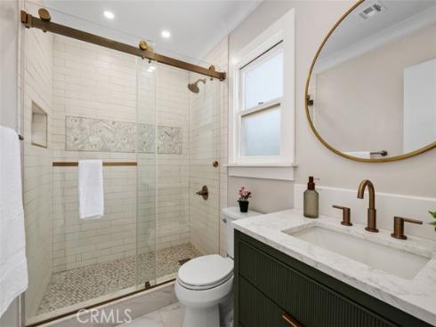 1901 N Greenbrier   Street, Santa Ana, CA
