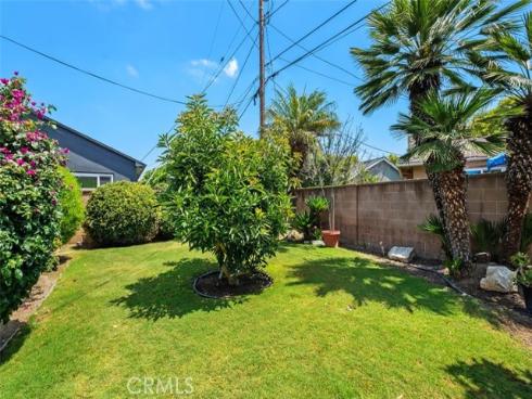 1901 N Greenbrier   Street, Santa Ana, CA