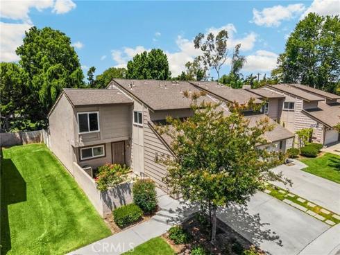 2626 N Tustin A , Santa Ana, CA