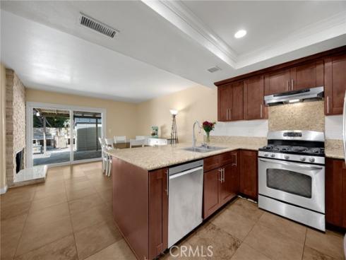 2626 N Tustin A , Santa Ana, CA
