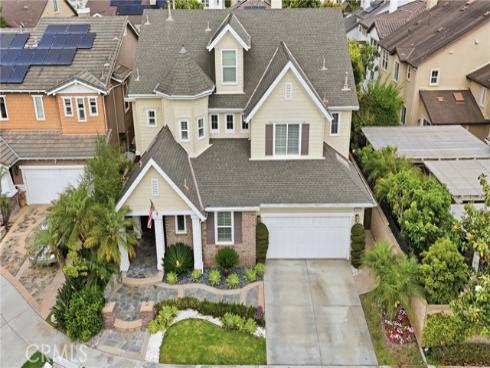 3435 S Saddleback Court, Santa Ana, CA