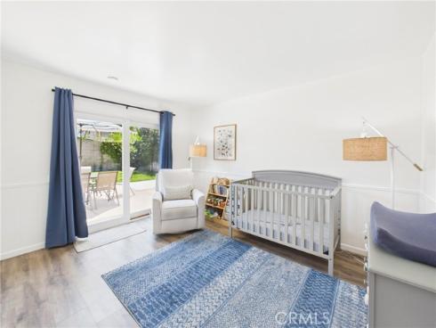 2027 E Fruit , Santa Ana, CA