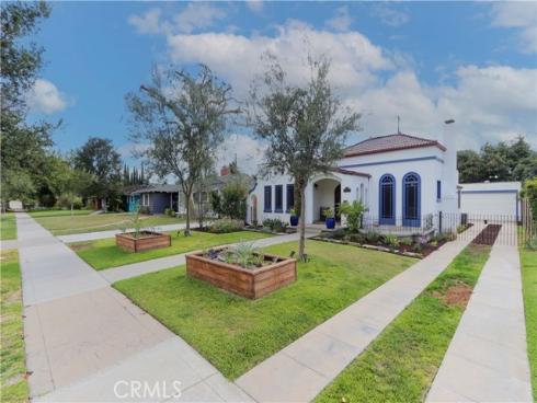 2421 Oakmont , Santa Ana, CA