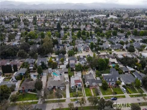2421 Oakmont , Santa Ana, CA